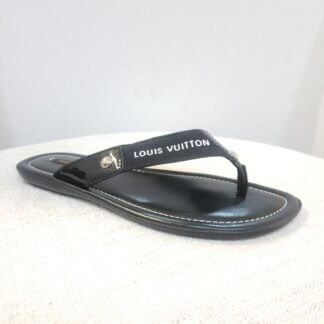 Flip flops Louis Vuitton White size 37 EU in Rubber - 33816009